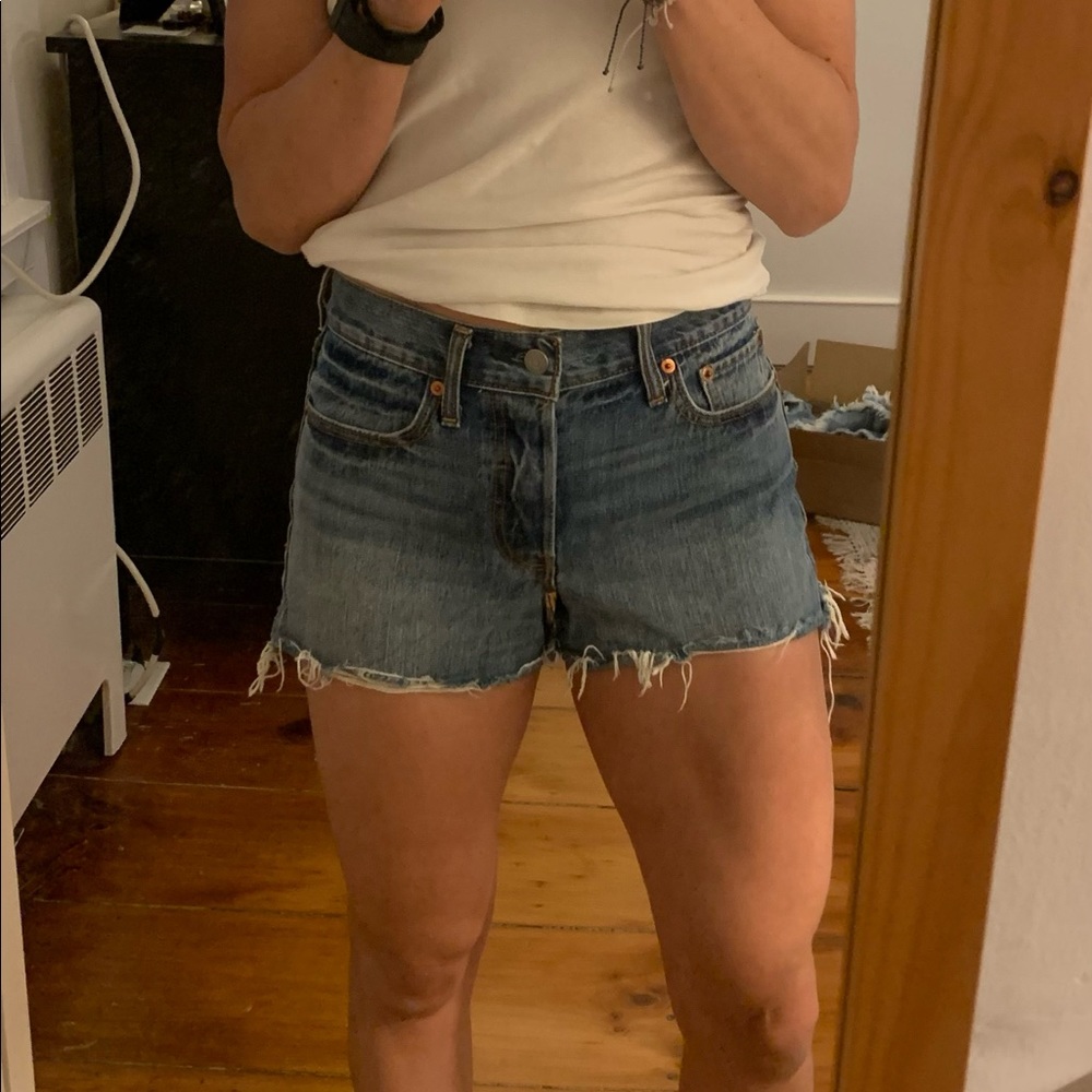 Levi’s Denim Shorts Button Fly - image 6